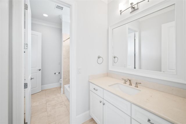 2215 Branard Street, Houston, TX 77098