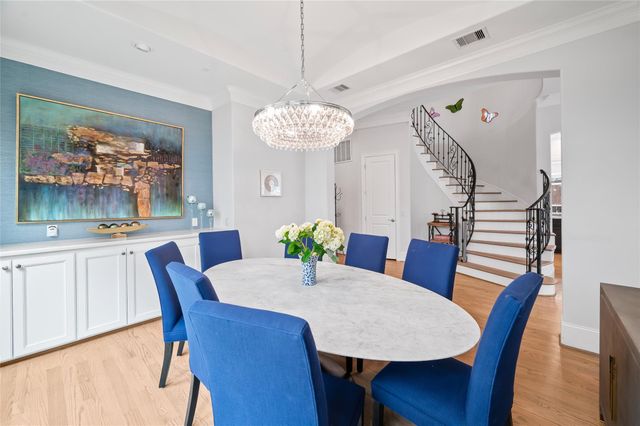 2215 Branard Street, Houston, TX 77098