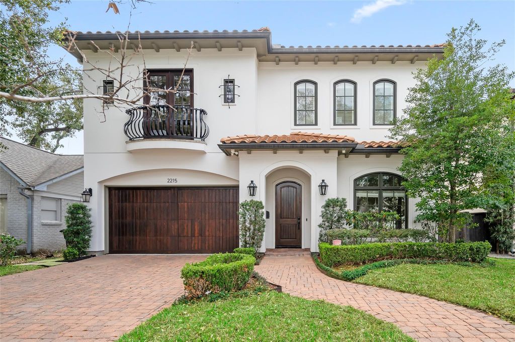 2215 Branard Street, Houston, TX 77098