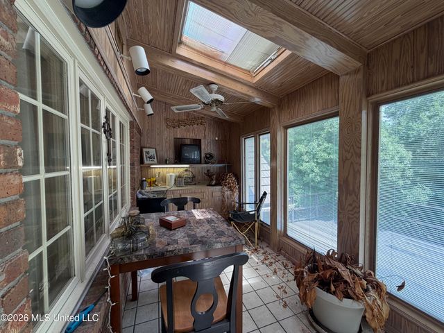 2000 S 40th Avenue, Hattiesburg, MS 39402