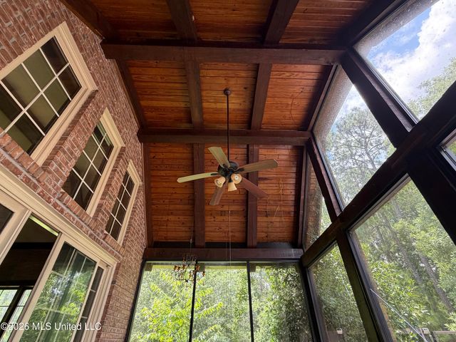 2000 S 40th Avenue, Hattiesburg, MS 39402