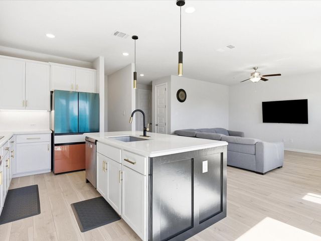 11416 Silver Queen Drive, Aubrey, TX 76227