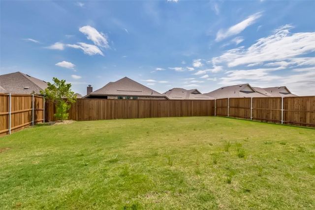 11416 Silver Queen Drive, Aubrey, TX 76227