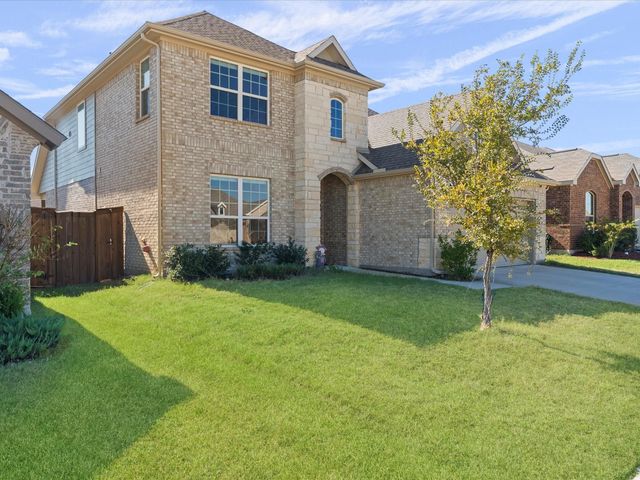 11416 Silver Queen Drive, Aubrey, TX 76227