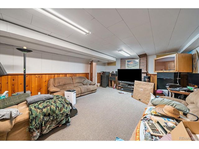 9150 Grandview Ave, Arvada, CO 80002
