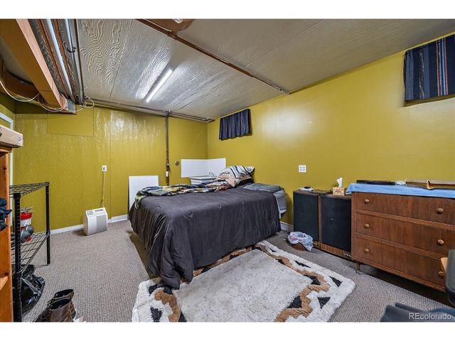 9150 Grandview Ave, Arvada, CO 80002