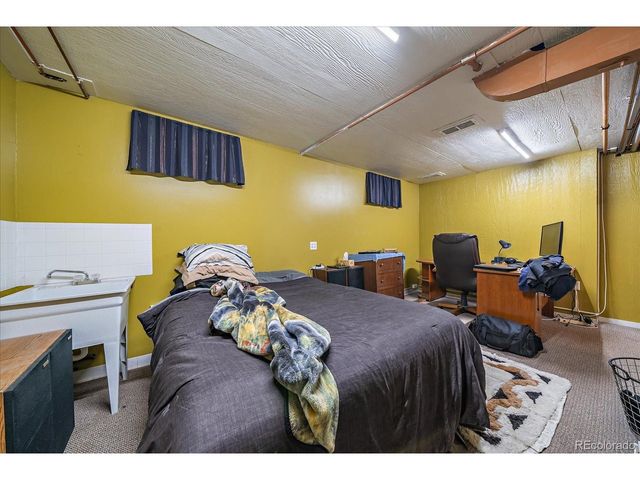 9150 Grandview Ave, Arvada, CO 80002