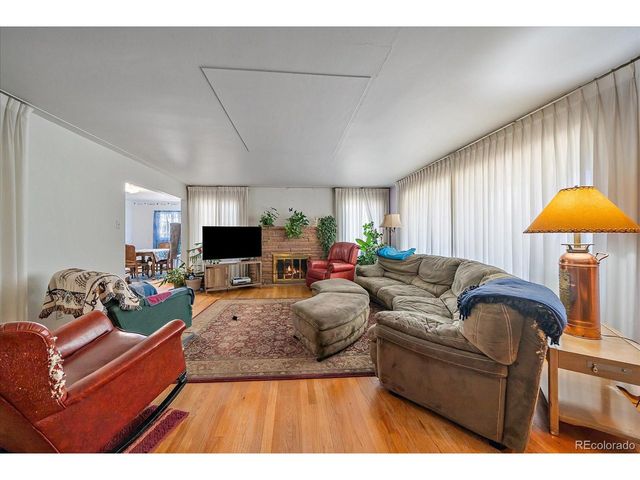 9150 Grandview Ave, Arvada, CO 80002