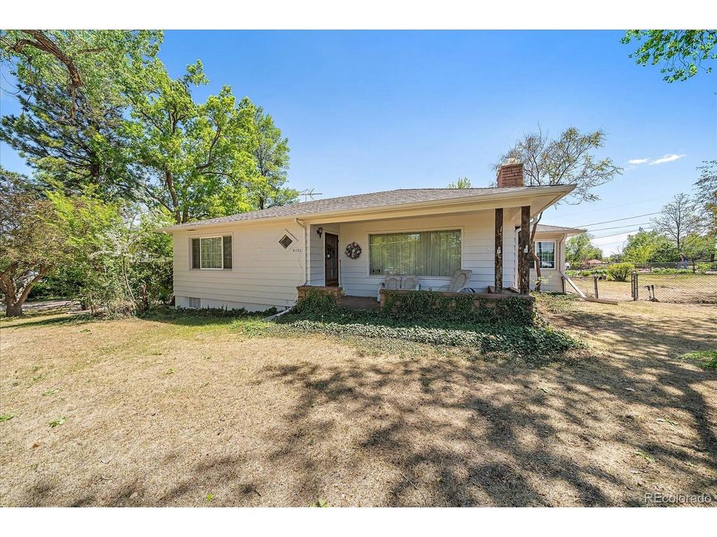 9150 Grandview Ave, Arvada, CO 80002
