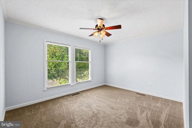 10137 MADISON DR, King George, VA 22485