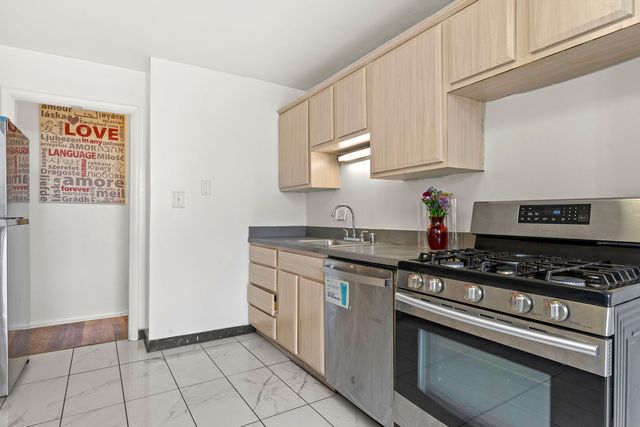 5201 S Cornell Avenue 4B, Chicago, IL 60615