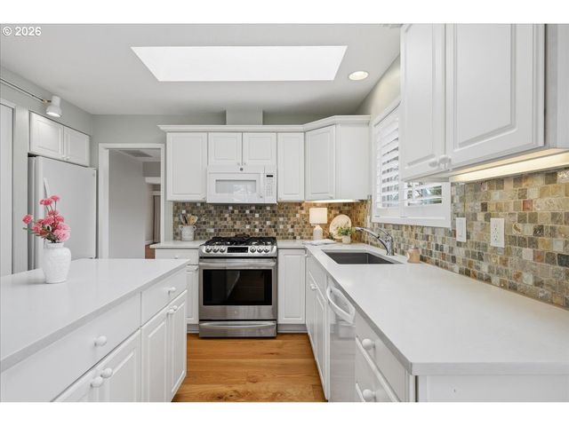 32231 Sw BOONES BEND Rd, Wilsonville, OR 97070