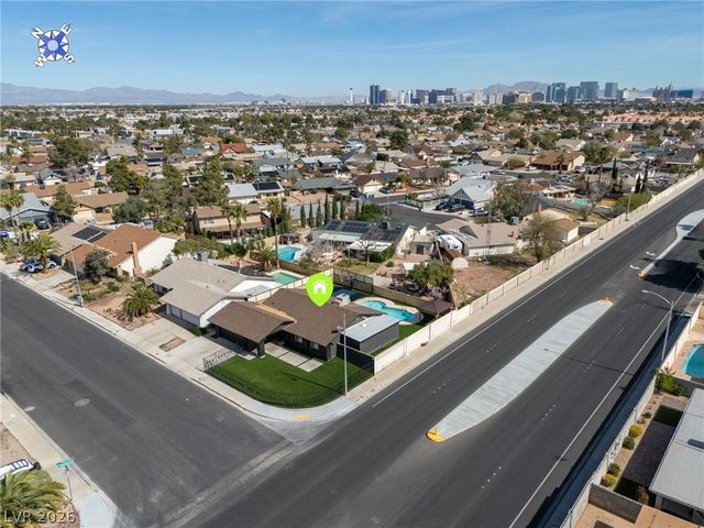 5270 Sepulveda Boulevard, Las Vegas, NV 89118