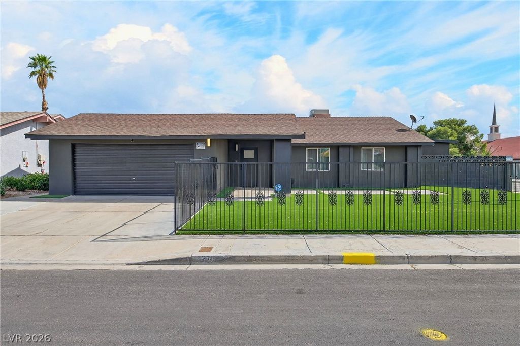 5270 Sepulveda Boulevard, Las Vegas, NV 89118