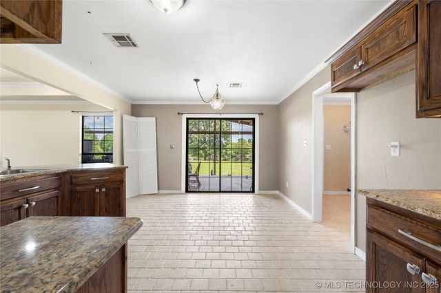 5764 S Carr Pen, Atoka, OK 74525