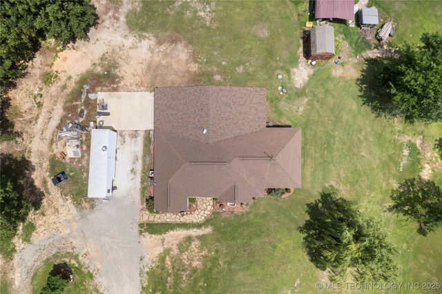 5764 S Carr Pen, Atoka, OK 74525