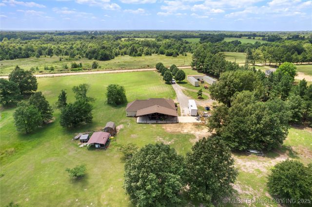 5764 S Carr Pen, Atoka, OK 74525