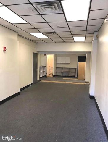 5015-00 N BROAD ST, Philadelphia, PA 19141
