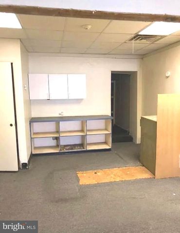 5015-00 N BROAD ST, Philadelphia, PA 19141