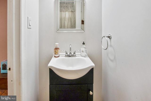 752 KEDRON AVE, Morton, PA 19070