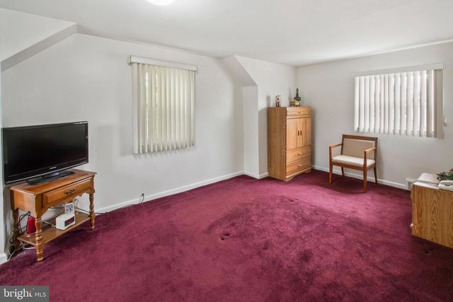 752 KEDRON AVE, Morton, PA 19070