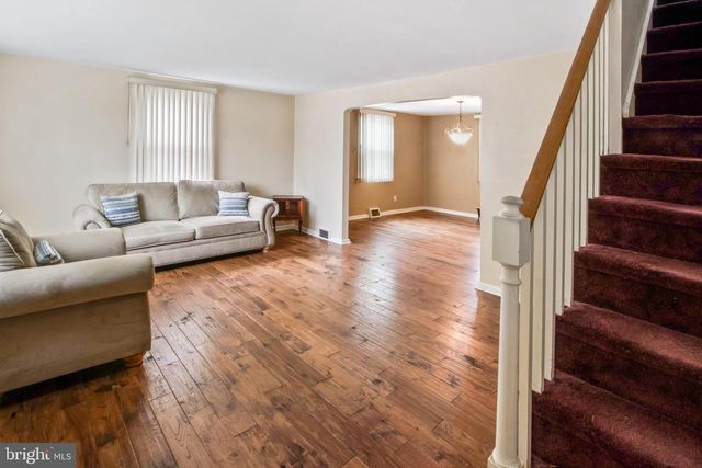 752 KEDRON AVE, Morton, PA 19070