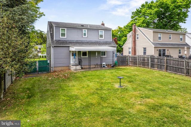 752 KEDRON AVE, Morton, PA 19070