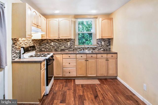 752 KEDRON AVE, Morton, PA 19070
