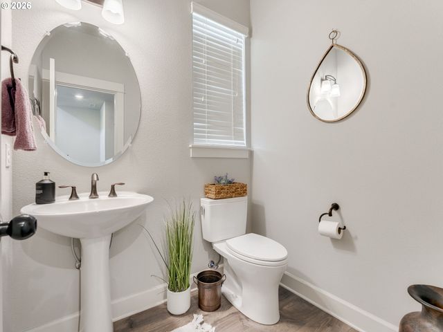 608 Ne 150th Cir, Vancouver, WA 98685
