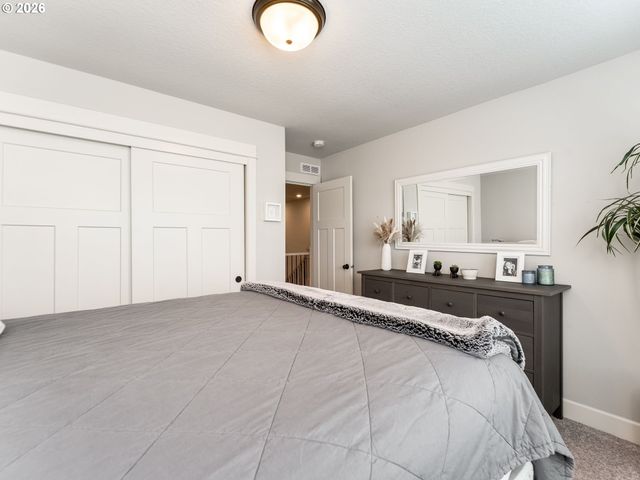 608 Ne 150th Cir, Vancouver, WA 98685