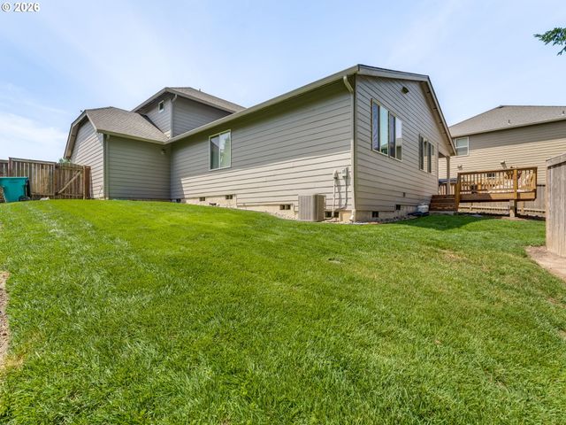 608 Ne 150th Cir, Vancouver, WA 98685
