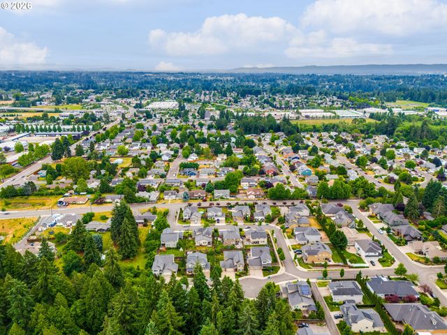 608 Ne 150th Cir, Vancouver, WA 98685