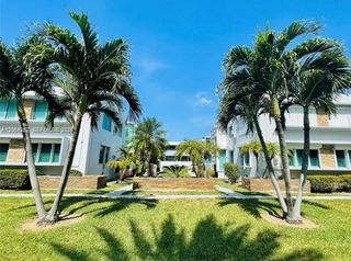 10178 Collins Avenue 202, Bal Harbour, FL 33154