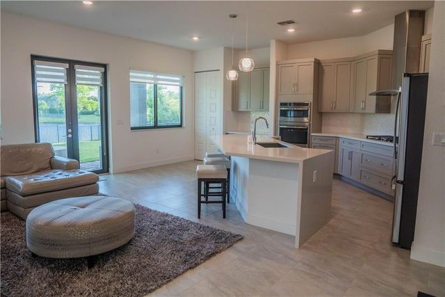 10930 Oceano Way, Parkland, FL 33076