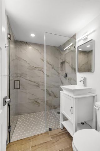 5991 SW 76th St C2, South Miami, FL 33143