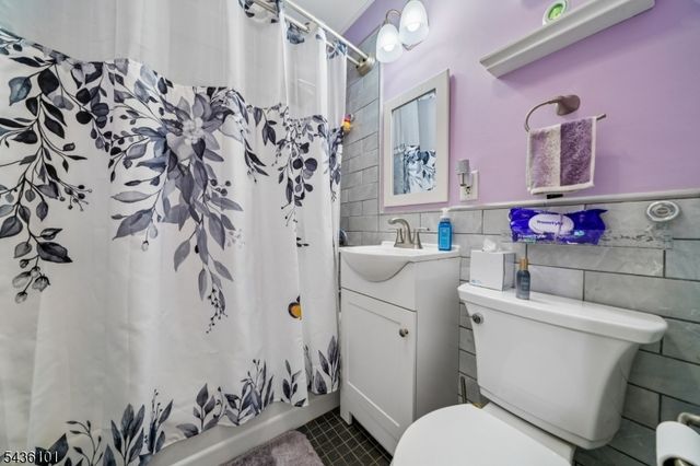 79 Jefferson St, Belleville Twp., NJ 07109