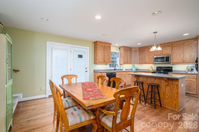 344 John Logan Lane, Gastonia, NC 28056