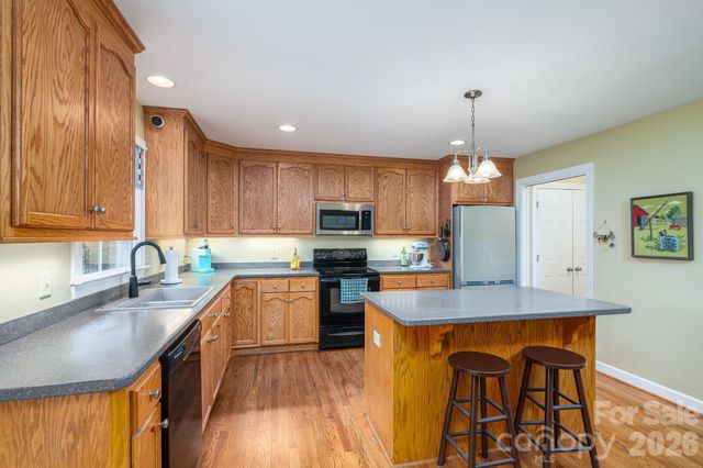 344 John Logan Lane, Gastonia, NC 28056