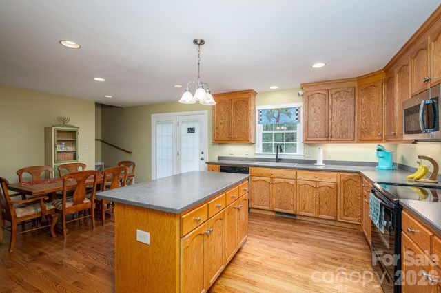 344 John Logan Lane, Gastonia, NC 28056