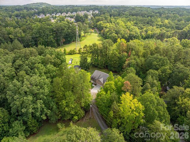 344 John Logan Lane, Gastonia, NC 28056