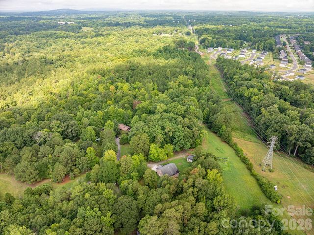 344 John Logan Lane, Gastonia, NC 28056