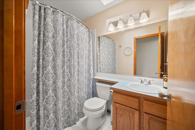 805 E TUDOR Ct, Spokane, WA 99208