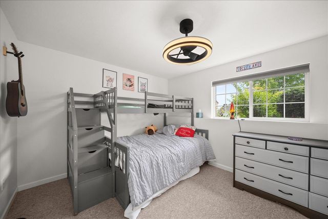 805 E TUDOR Ct, Spokane, WA 99208