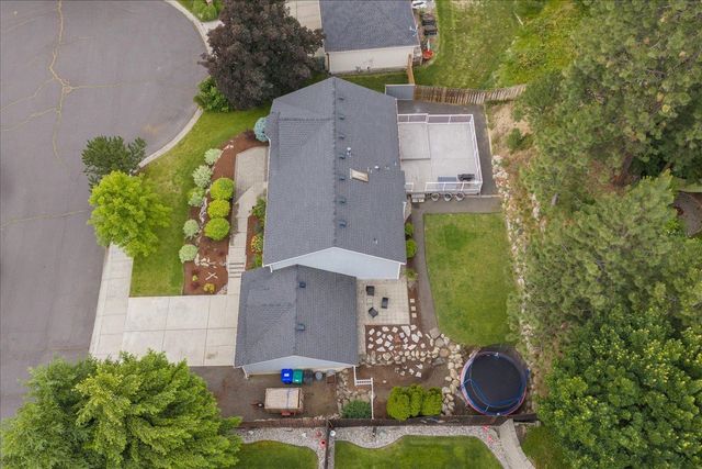 805 E TUDOR Ct, Spokane, WA 99208