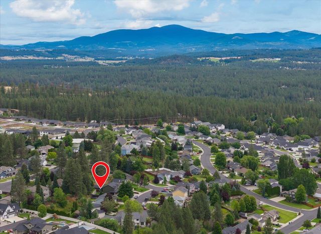 805 E TUDOR Ct, Spokane, WA 99208