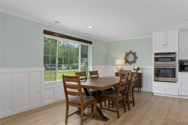 11994 W Riverhaven Drive, Homosassa, FL 34448
