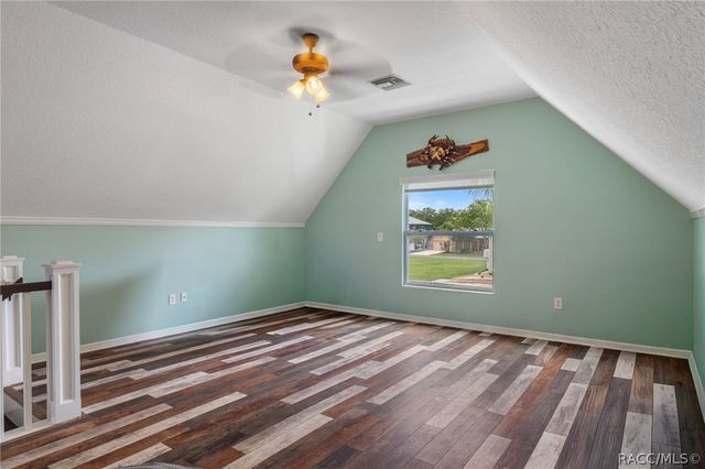 11994 W Riverhaven Drive, Homosassa, FL 34448