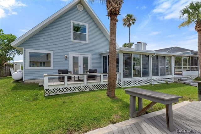 11994 W Riverhaven Drive, Homosassa, FL 34448