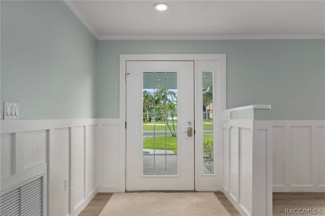 11994 W Riverhaven Drive, Homosassa, FL 34448