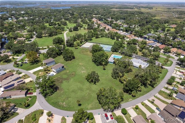 11994 W Riverhaven Drive, Homosassa, FL 34448